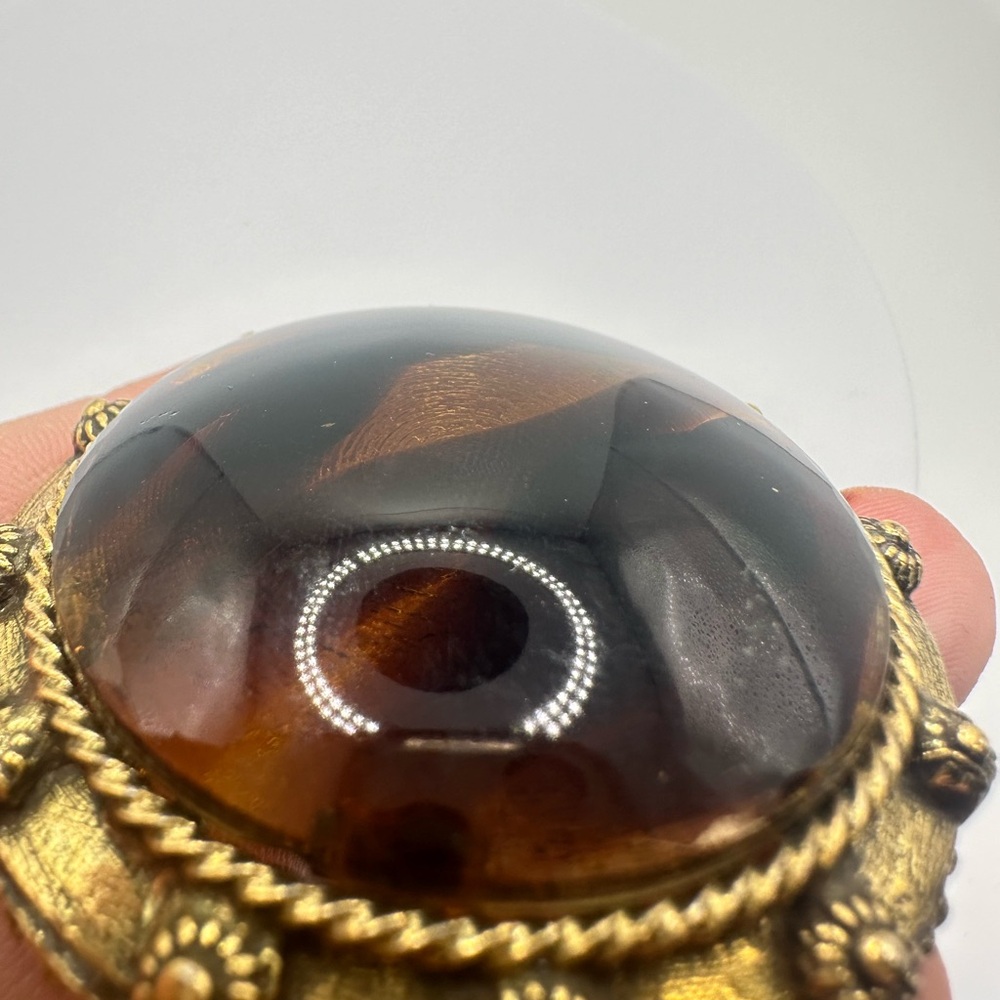 Original by Robert Gold tone massive Amber brown glass cabochon brooch pendant - Picture 4 of 9